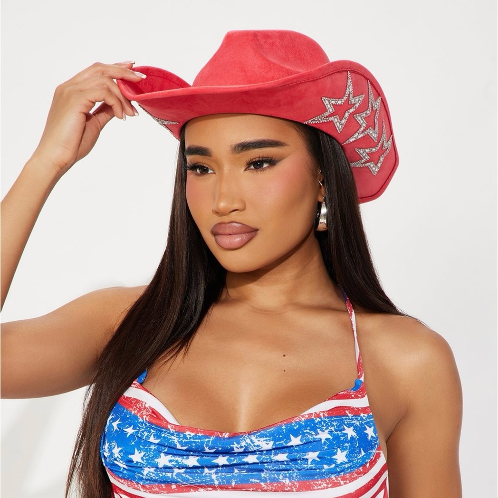 Red Faux Suede Star Rhinestone Bling Statement Festival Coachella Cowgirl Hat